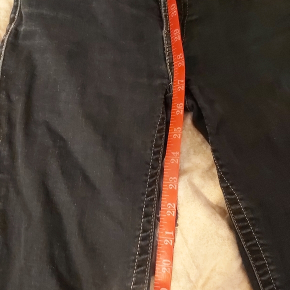 (3/$30) Warehouse One Skinny Jeans 👖 (24w x 27l) - Picture 6 of 6